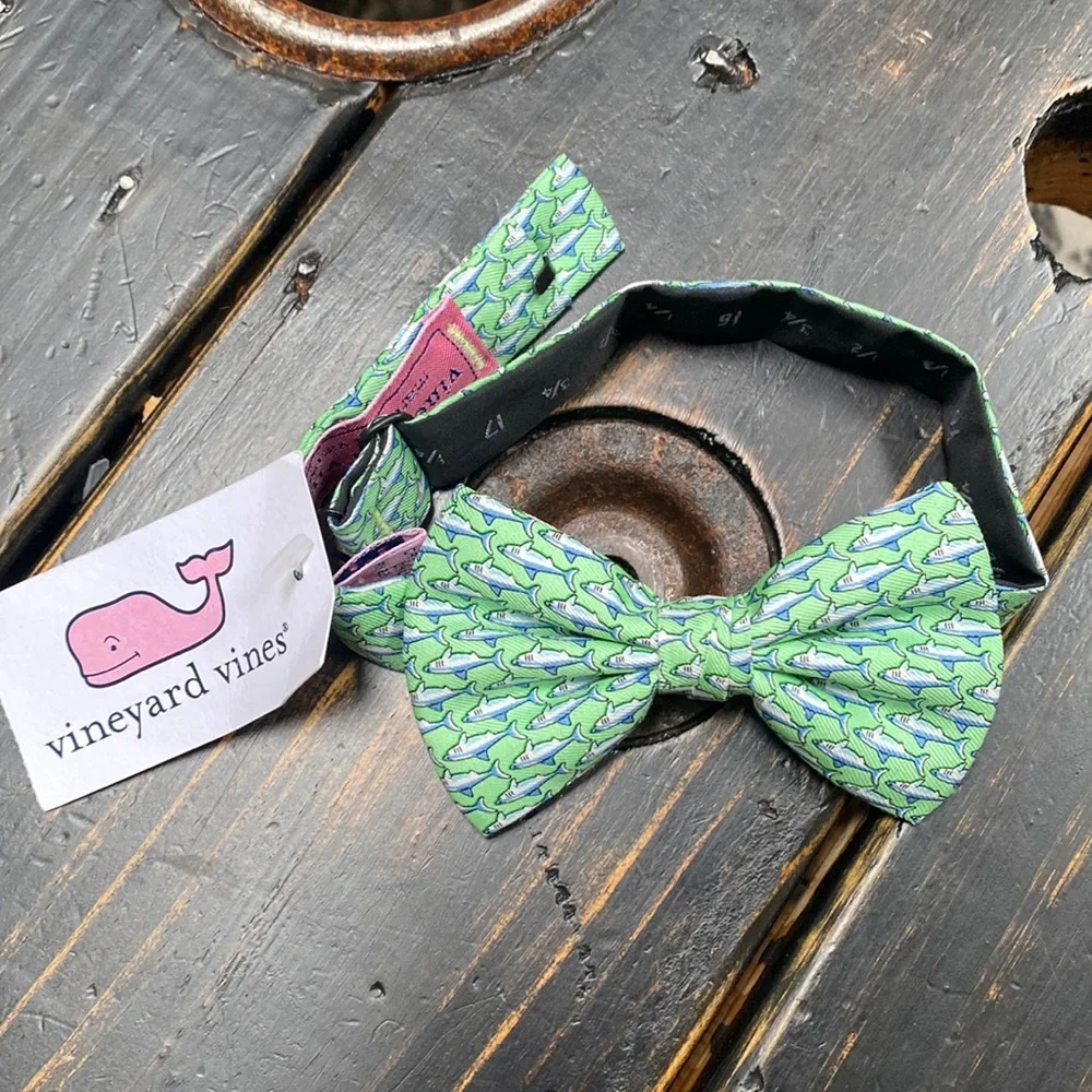 Vineyard Vines School of Sharks Bow Tie